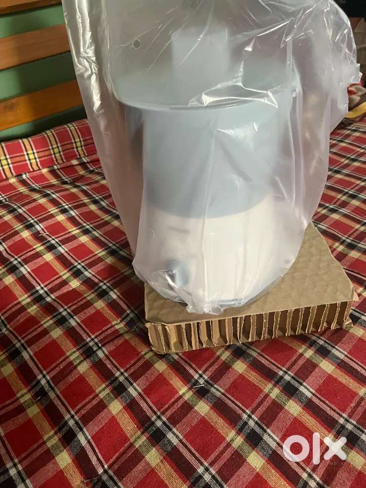 Philips juicer 600w brand new