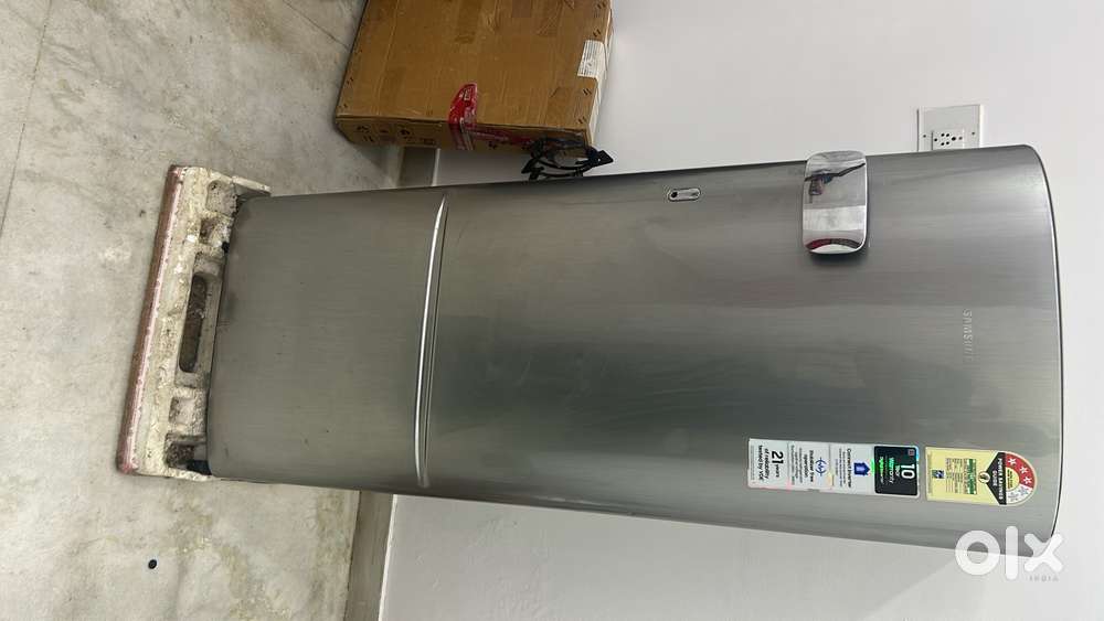 Samsung 223 L, 3 star invertor single door (RR24C2723S8/NL)