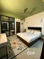 1 & 2bhk full independent full &semi frnishd for couple bachlor family