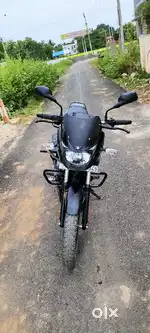 Bajaj pulsar 150cc (2023)Oct standard model