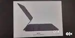 Brand new Apple Smart Keyboard Folio for 4th Generation - French