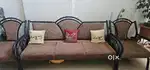 Stylish 5-Seater Sofa Set with cushions – Great Condition