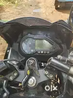 Pulsar 220