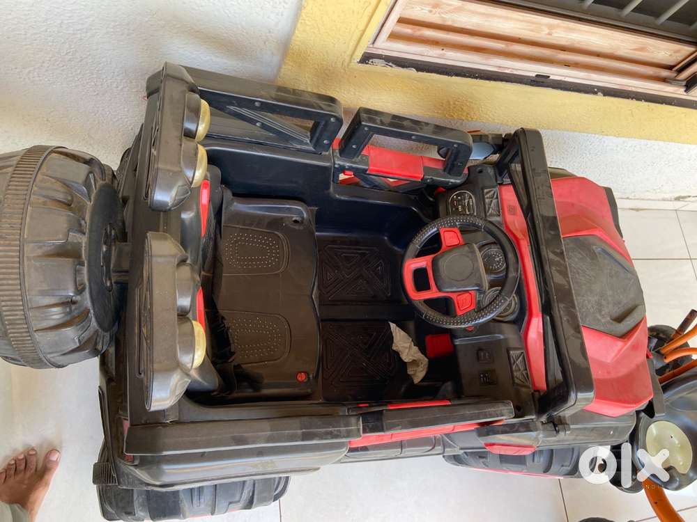 Kids Car at 1000 rupees