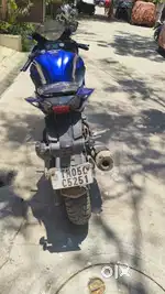 YAMAHA R15 V3