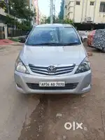 Toyota Innova 2.5 VX 8 STR BS-III, 2009, Diesel