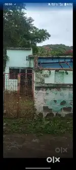 3Cents lo old house undi any one intrest msg me