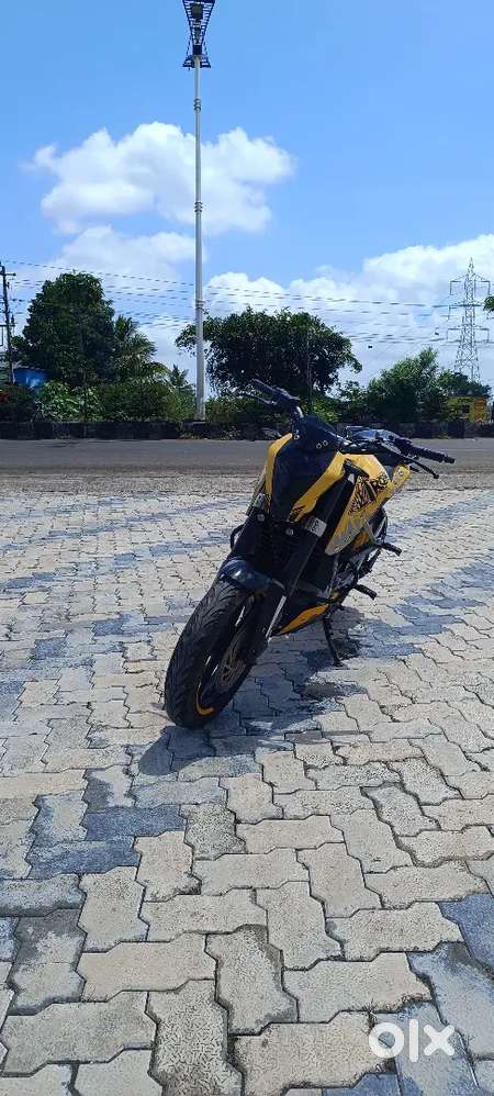 KTM DUKE 200