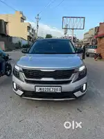 Kia Seltos dual tone less driven