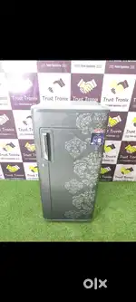 Whirlpool single door flower model in excellent condition