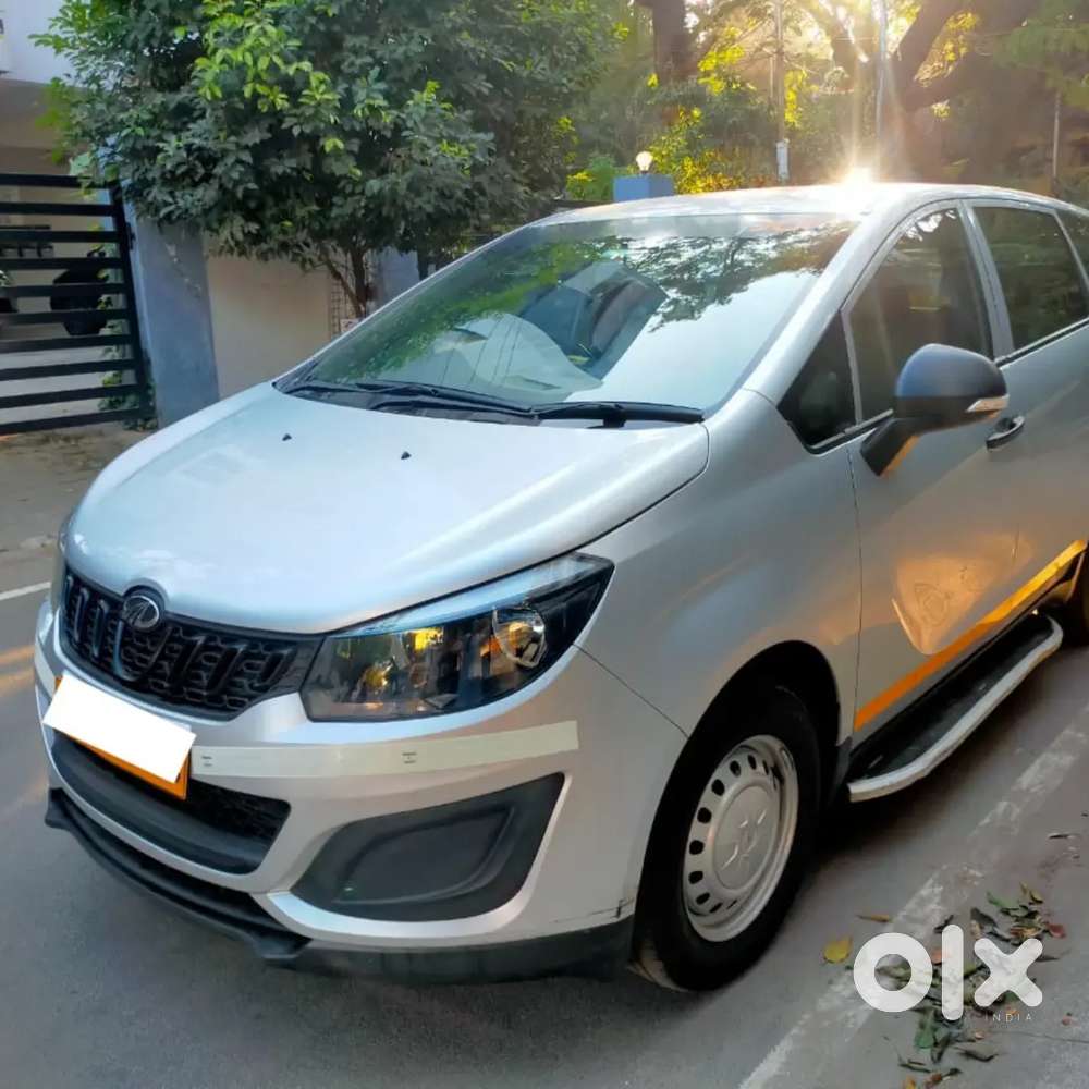 Mahindra Marazzo