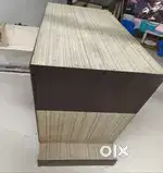 Counter Table Size- 2*4 Feet