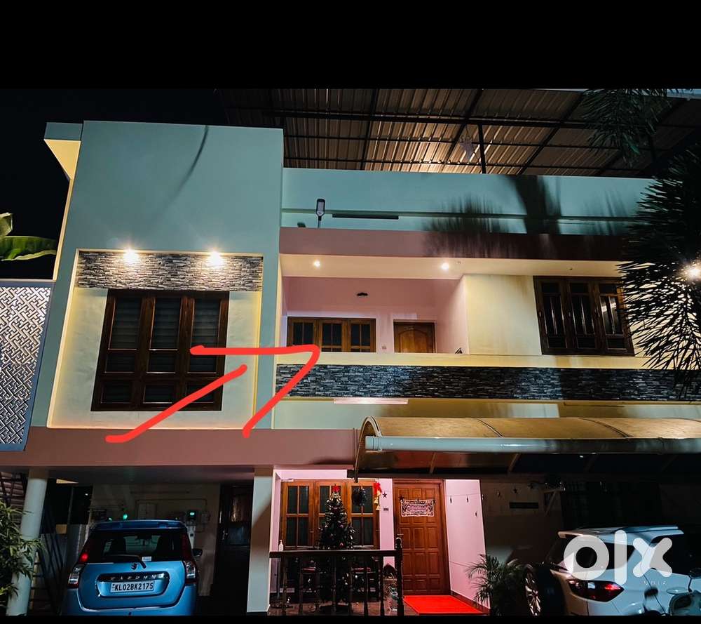 Luxury Furnished 2BHK - Kadappakada - 1st Floor Only  with Parking