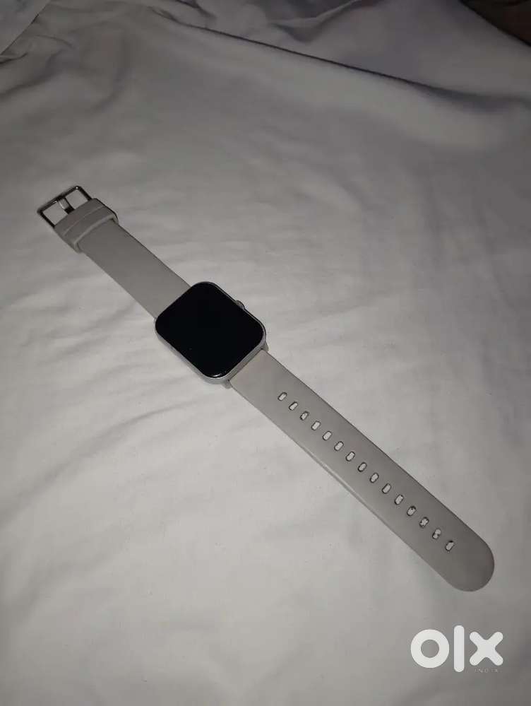 A smart watch beat xp marv neo
