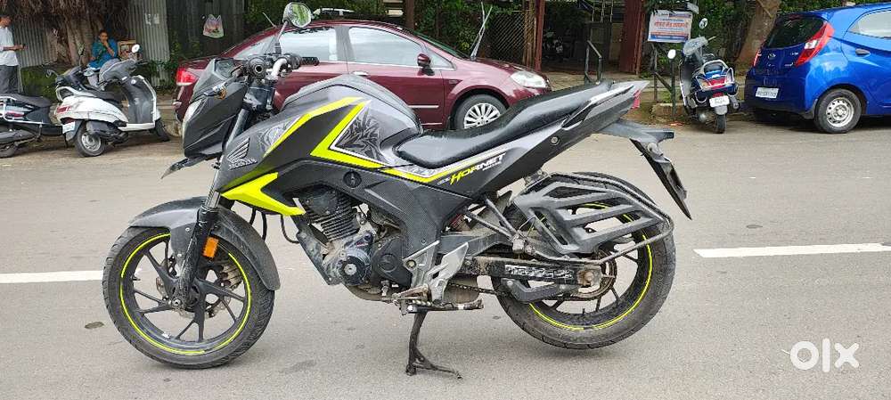 Hornet 160 R