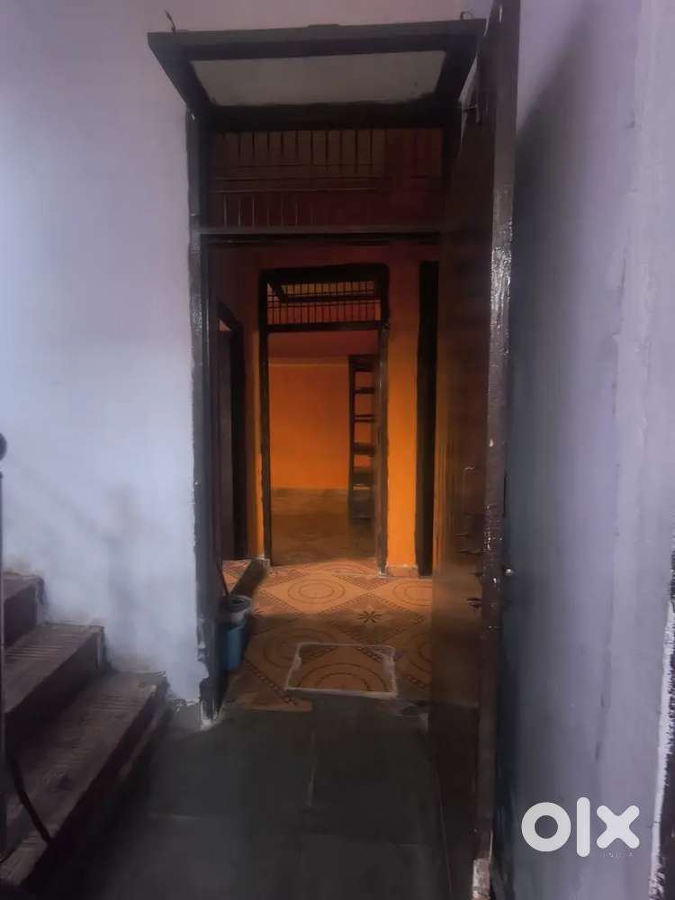 Room available for rent