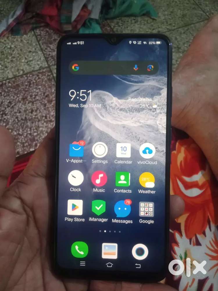2 year old o original condition 8+4 ram 164 rom