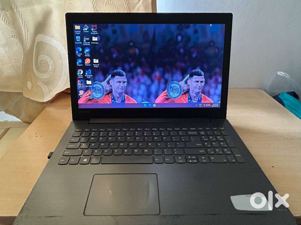 Lenovo IdeaPad 330  Intel i5 8th Gen  4GB RAM  500GB SSD + 1TB HDD