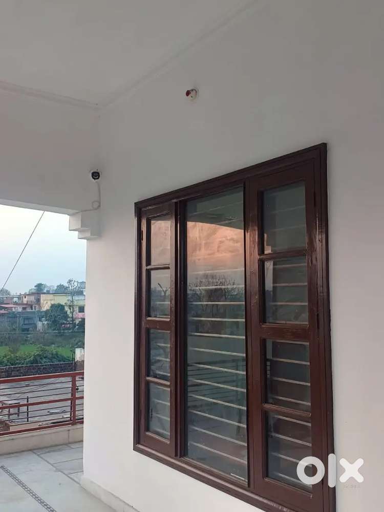 AADVIK FULLY FURNISHED ROOMS & PG FOR GIRLS & BOYS AND FAMILY ONLY