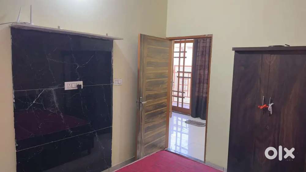 Zero Brokerage, Fully furnished independent 2BHK available