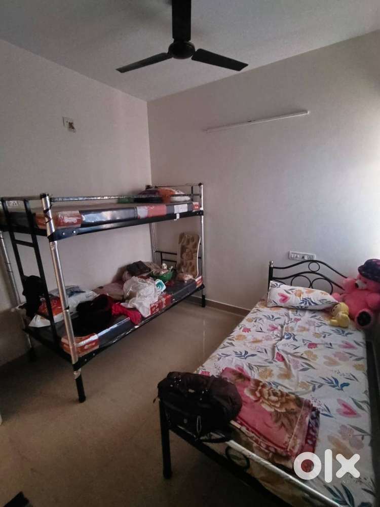 Ladies PG for rent available