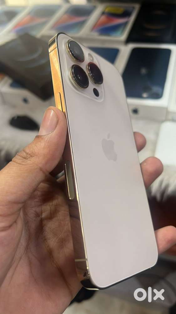 Iphone 13pro gold