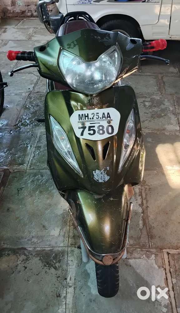 Full condition smooth engine best mileage first owner