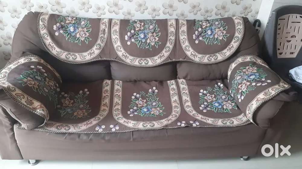 3 seater sofa set brown color