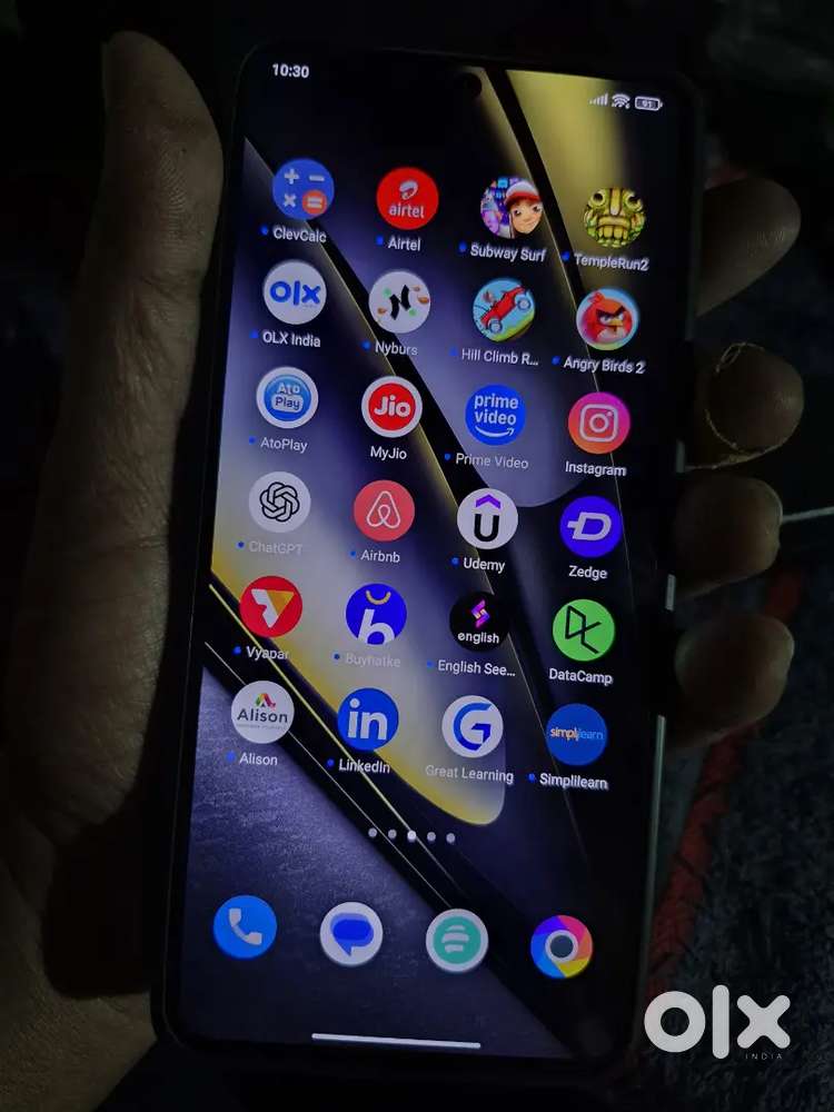 I want to sell POCO F6