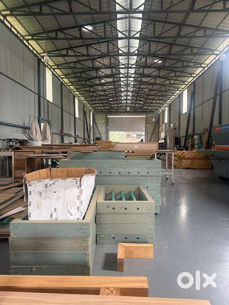 ഇന്റീരിയർ കാർപന്റർമാരെ ആവശ്യമുണ്ട്.