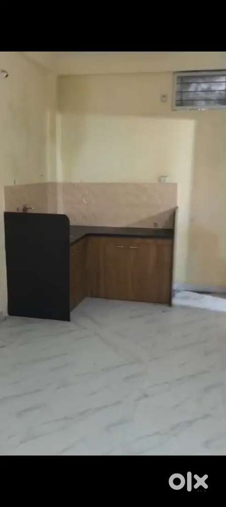 Newly constructed 1 rk for rent in pardesipura