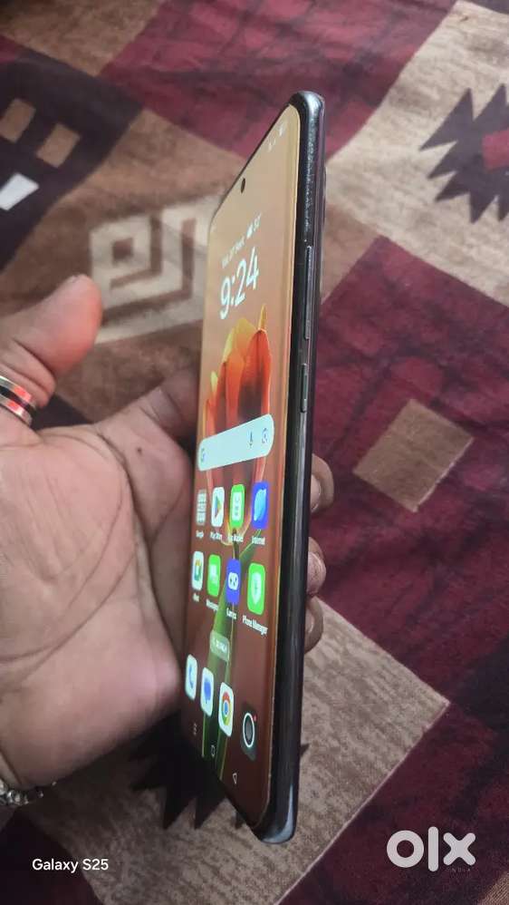 Oppo reno 10 5g new condition bil box. 8+256