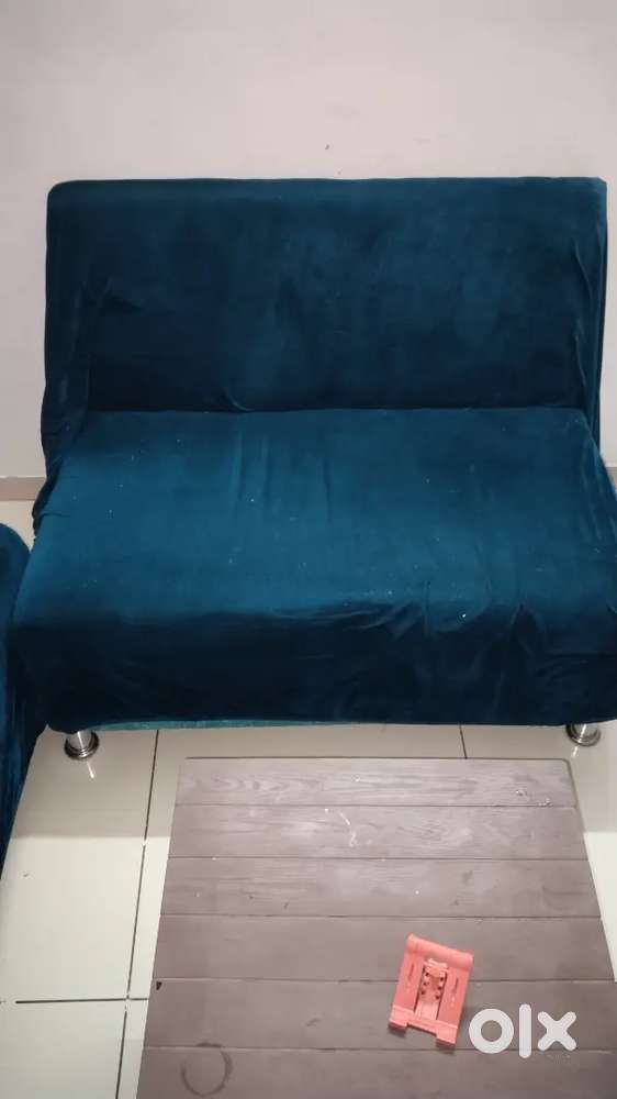 Sofa for sell at 6000