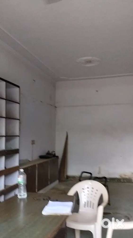Shop for rent front of 160 feet road