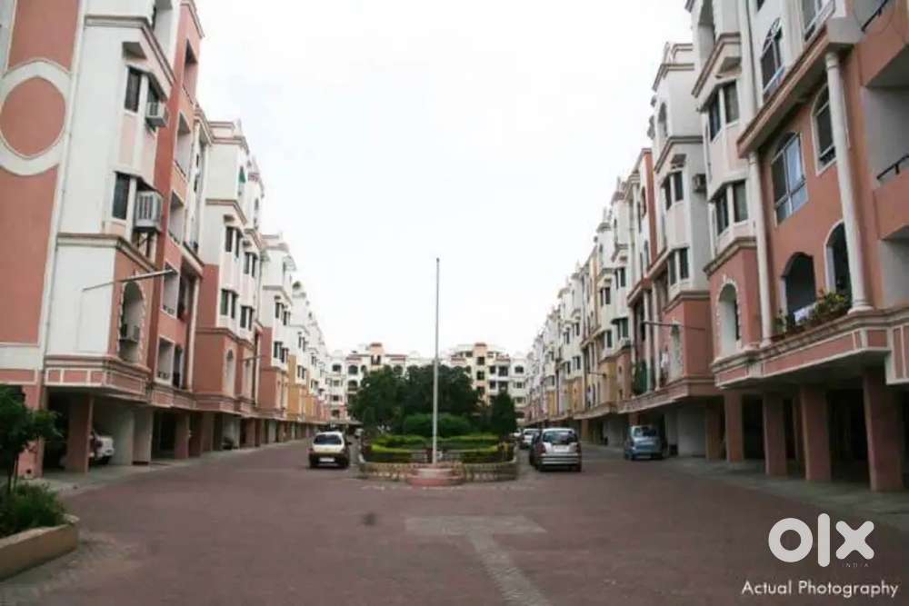 3bhk flat for rent fully furnished Paras City near by MP Nagar