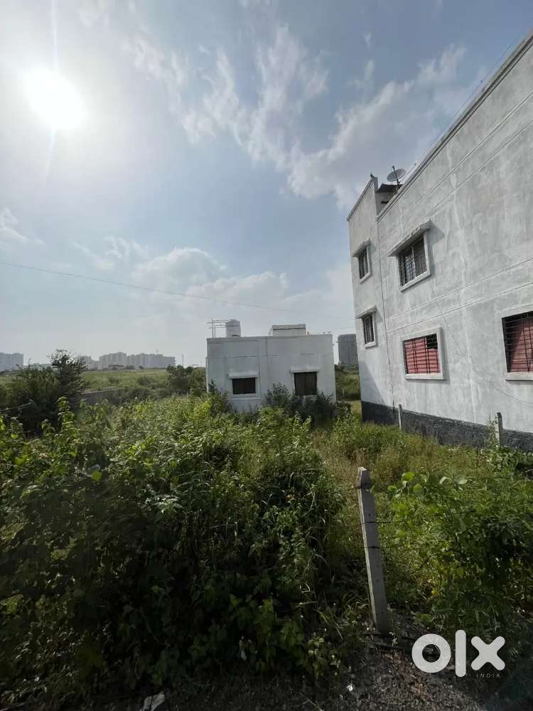 plot for construction and investment