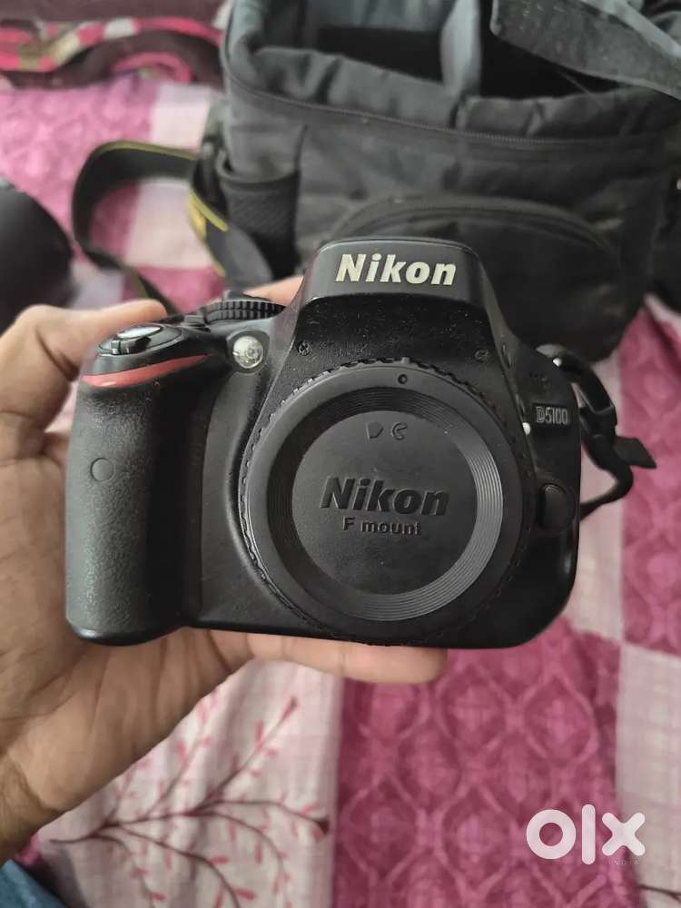 Nikon D5100 DSLR with 18-55 and 70-300 AF Lens