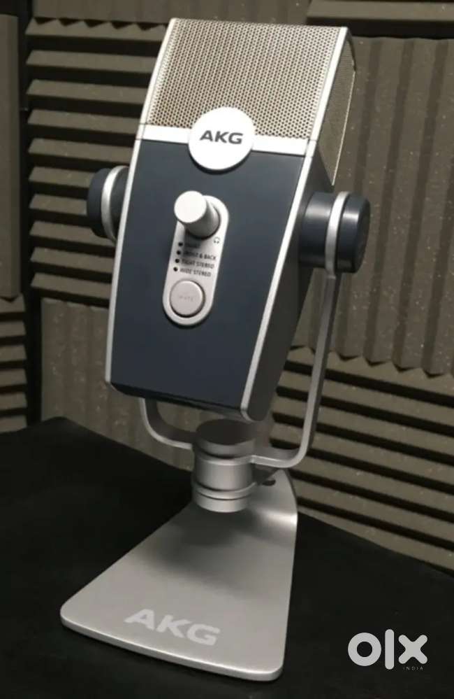 AKG LYRA( USB) BRAND NEW 1MONTH PURCHASED WITH BOX AND DOCUMENTS