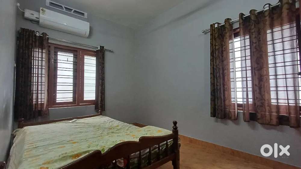 Fully furnished Ayyanthole - 2 bhk Flat For Rent