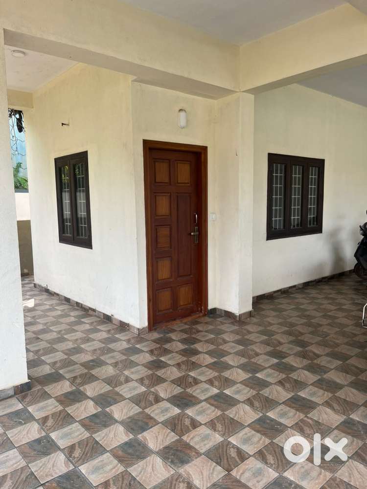 Single room @ Near Sahadri collage Adyar