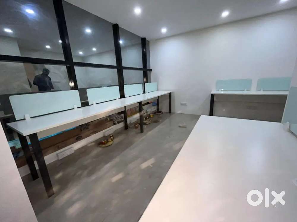 New Modular workstations Available In Low price