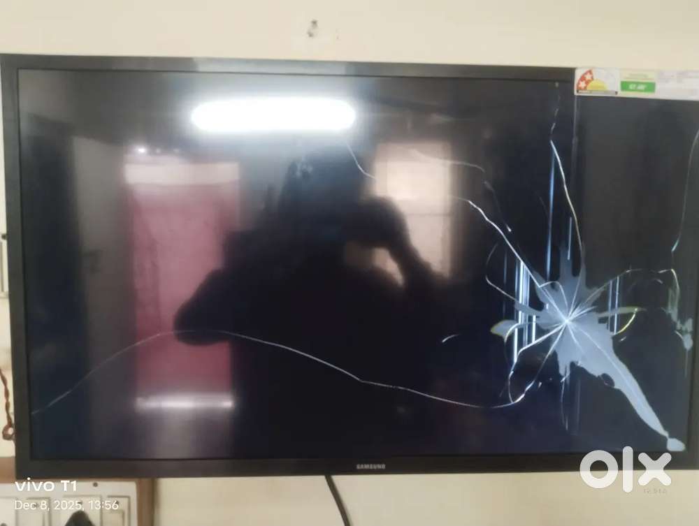 Samsung hd tv T4Series 80cm 32 inch