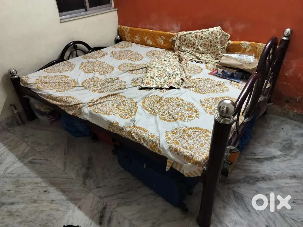 Queen size Bed with mattress