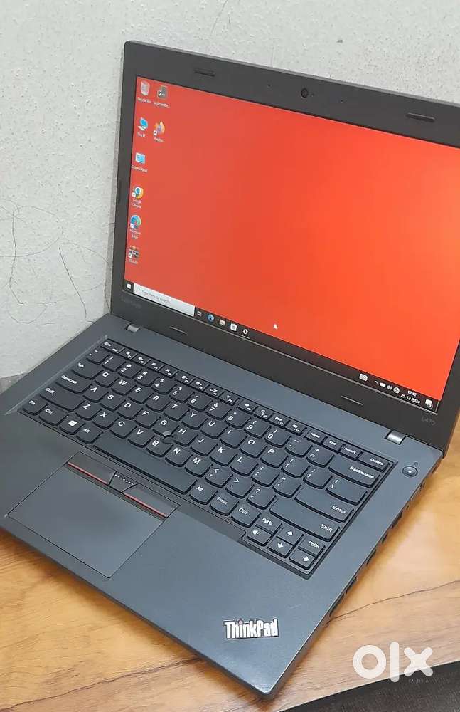 Lenovo ThinkPad, i5 6th Gen, 8gb Ram, 256gb ssd, 3 hrs battry bakup..