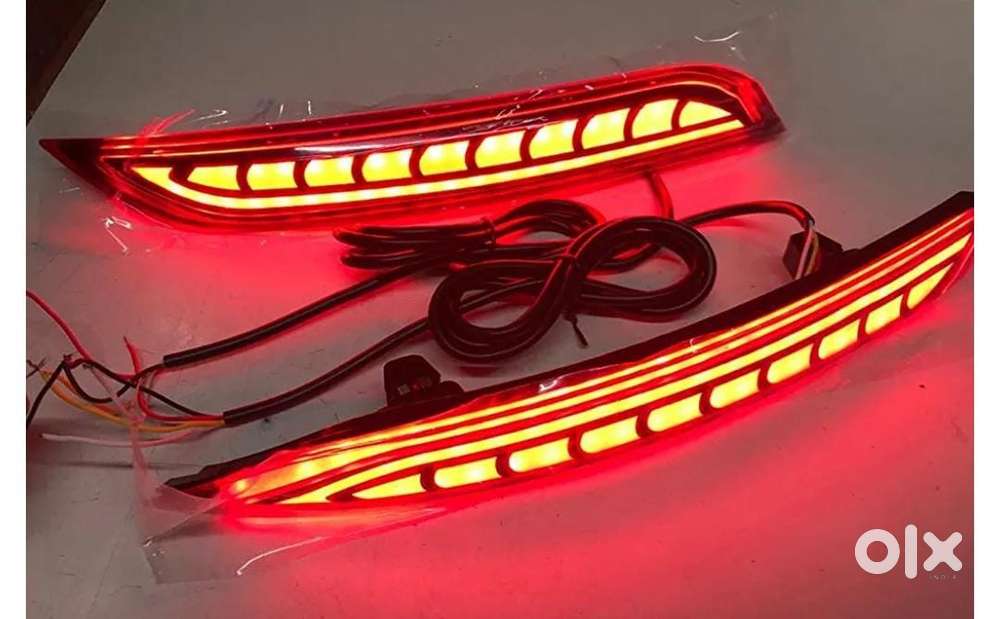 Polo rear bumper reflector light