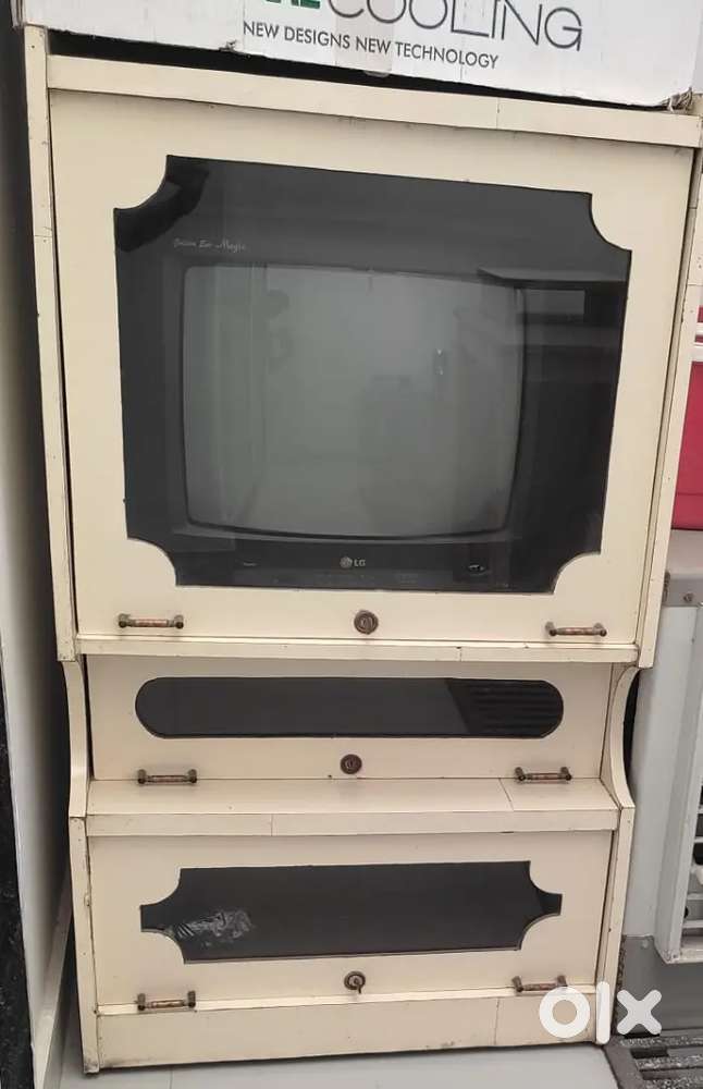 LG Color TV with Wooden Showcase
