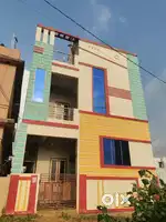 2 floor house for sale..