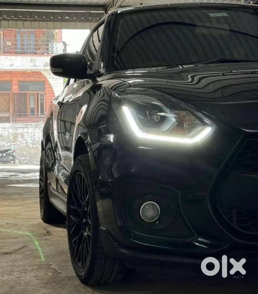 Maruti Suzuki Swift 2023 Petrol Well Maintained