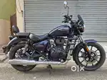 2022 end model Supermint  condition just like a new Bike