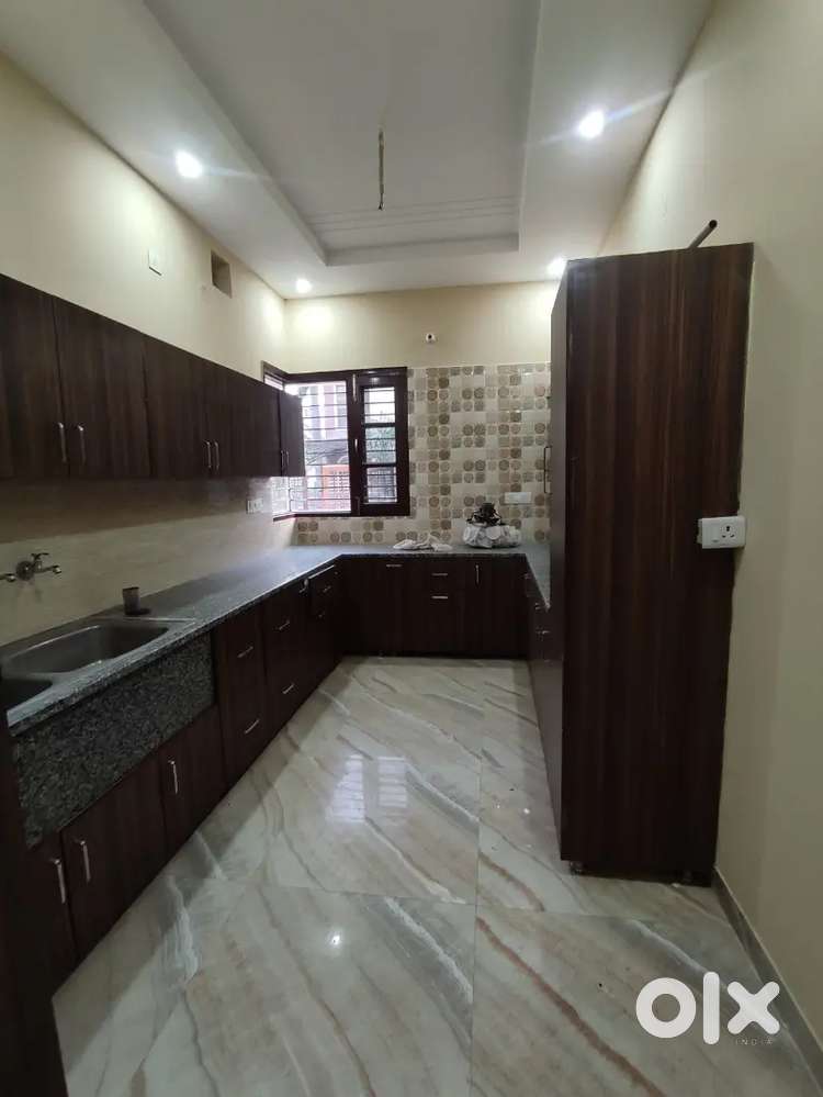 2bhk independent owner Free kothi ground floor for rent